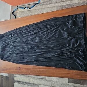 Chelsea & Violet Black Maxi Skirt. Sz XS.